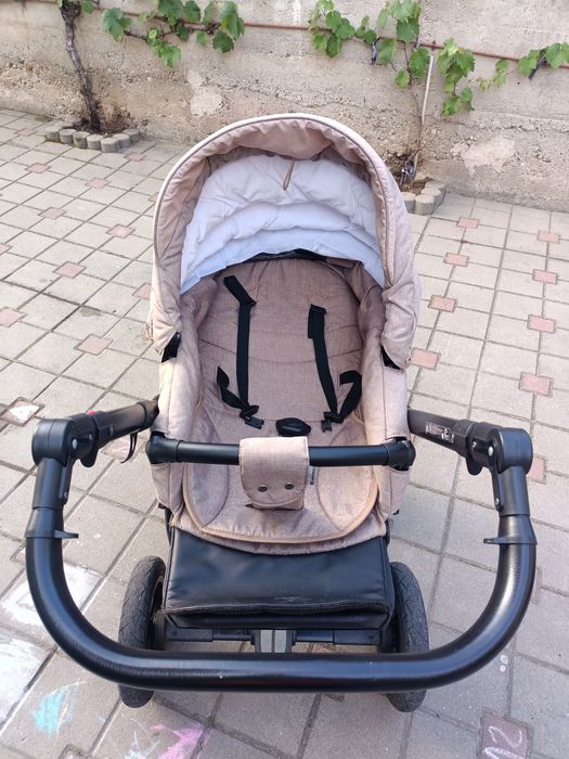 Cărucior 3 in 1, pliabil, in stare foarte buna