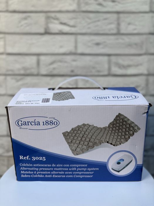 Saltea antiescare tip fagure/topper saltea, compresor și kit reparatie