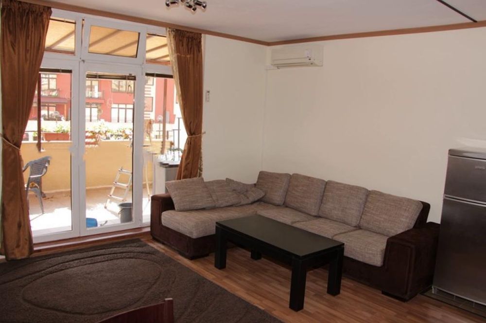 Дава се под наем Двустаен апартамент в София, Дружба 2 - 73 кв.м за 590 € - Снимка #1