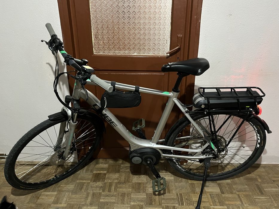 Bicicleta electrica Cube Bosch