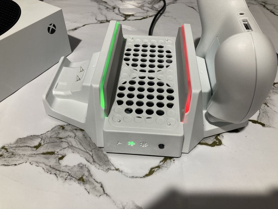 Продам X Box series S 512G