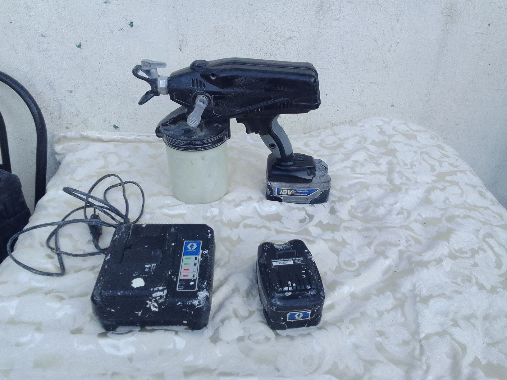 Акумулаторен безвъздушен пистолет Graco 18v li on