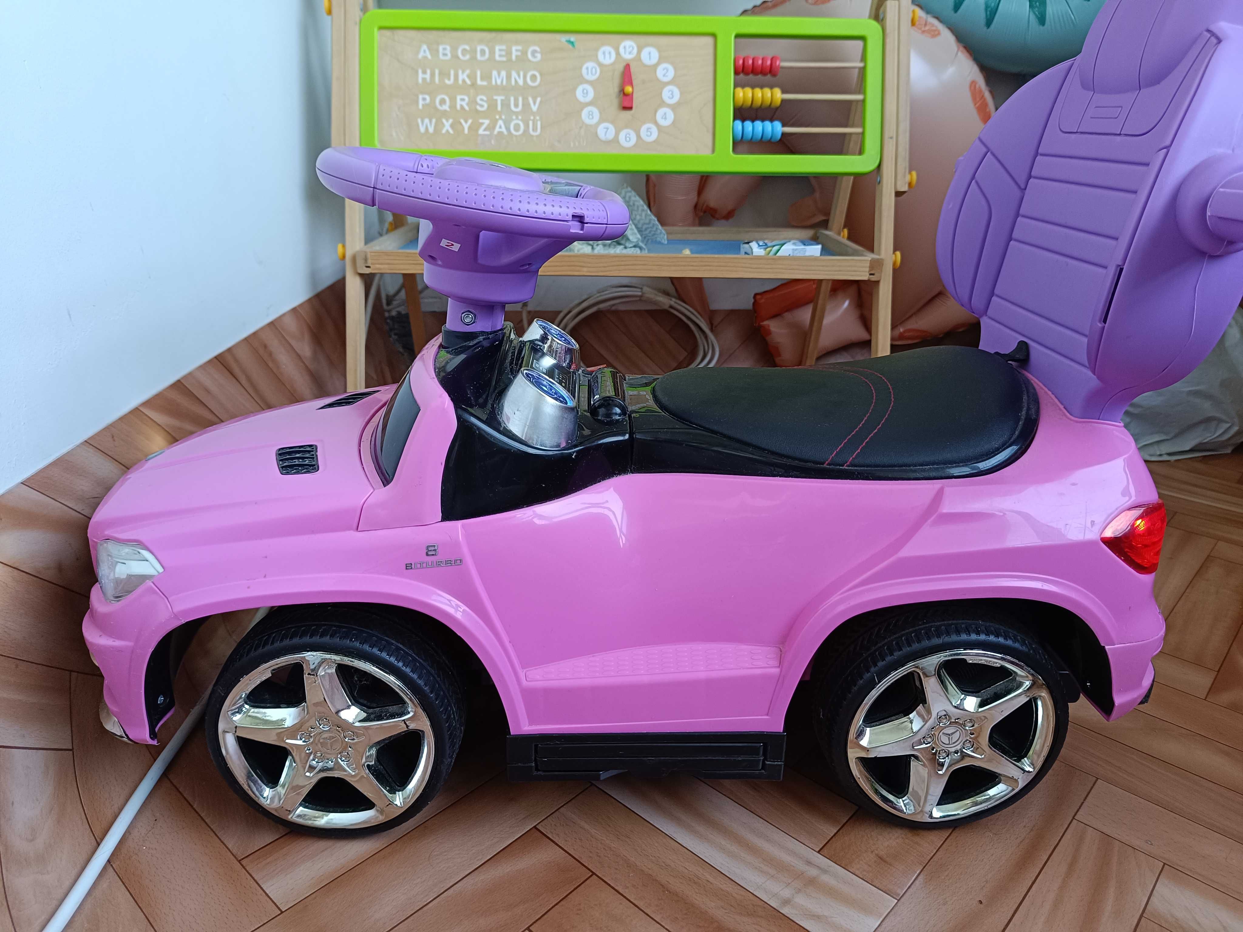 Детска Кола с Дръжка за Бутане Ride on