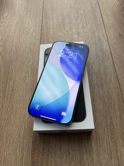 Като НОВ! Iphone 16 PRO 256gb Natural Titanium / Oтличен!