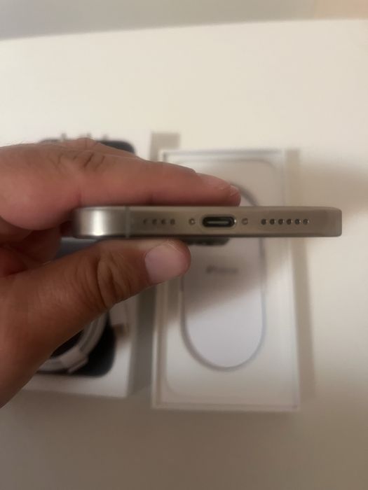 Iphone 16pro max 256GB 99% bat
