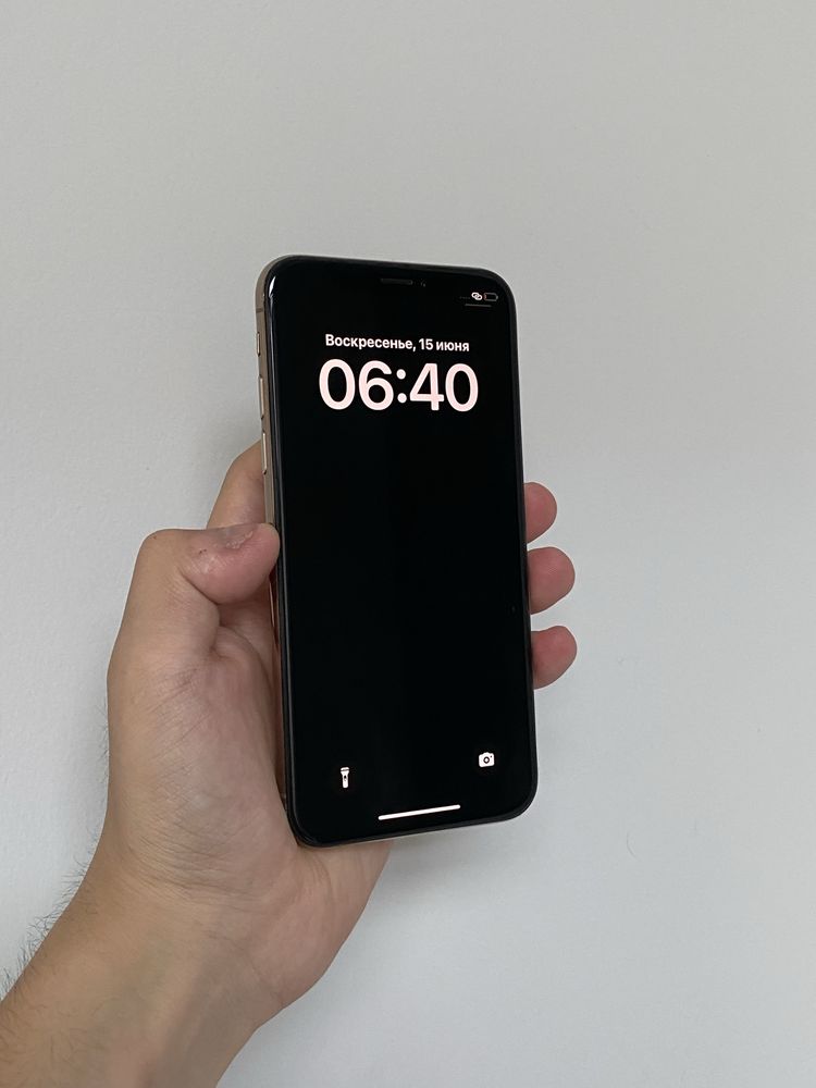 Iphone xs 64gb 79% korobka bor