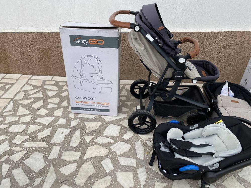 Căruț 3 în 1 EasyGo Soul Air – stare foarte bună