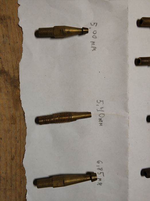 Части за струг от различни видове.