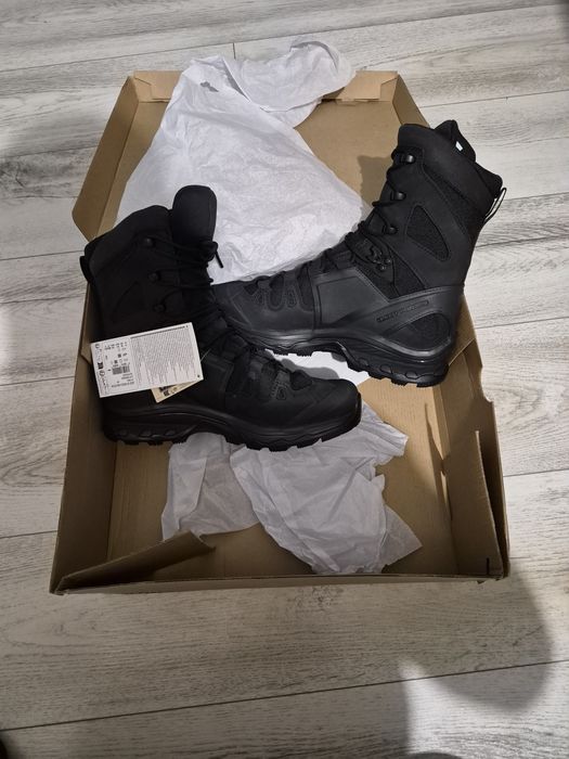 Bocanci tactici noi  mărimea 42 EU