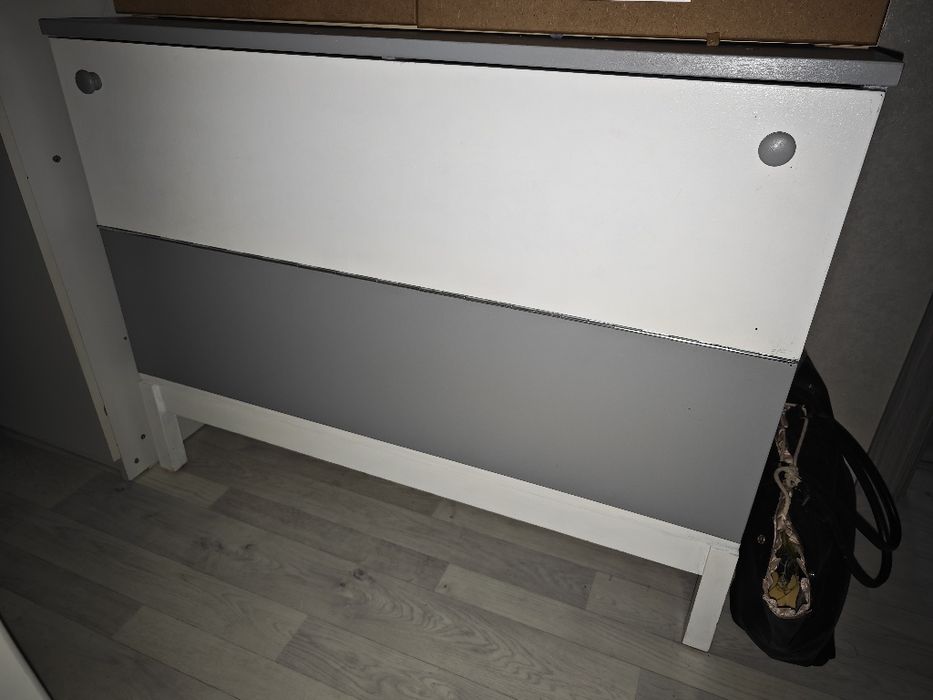 Продам стильную  тумбочку