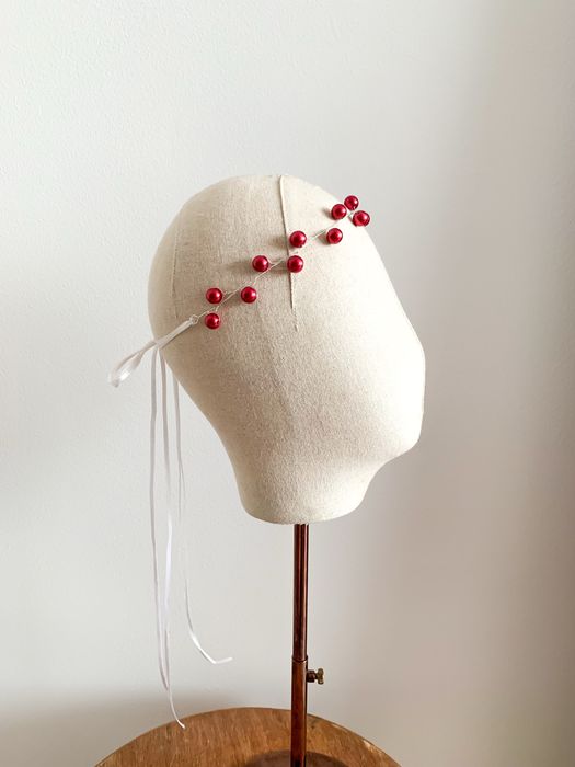 Accesoriu pentru par, gat sau talie, realizat manual