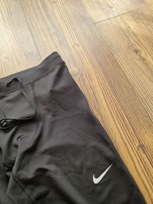 Страхотен  мъжки клин NIKE размер M