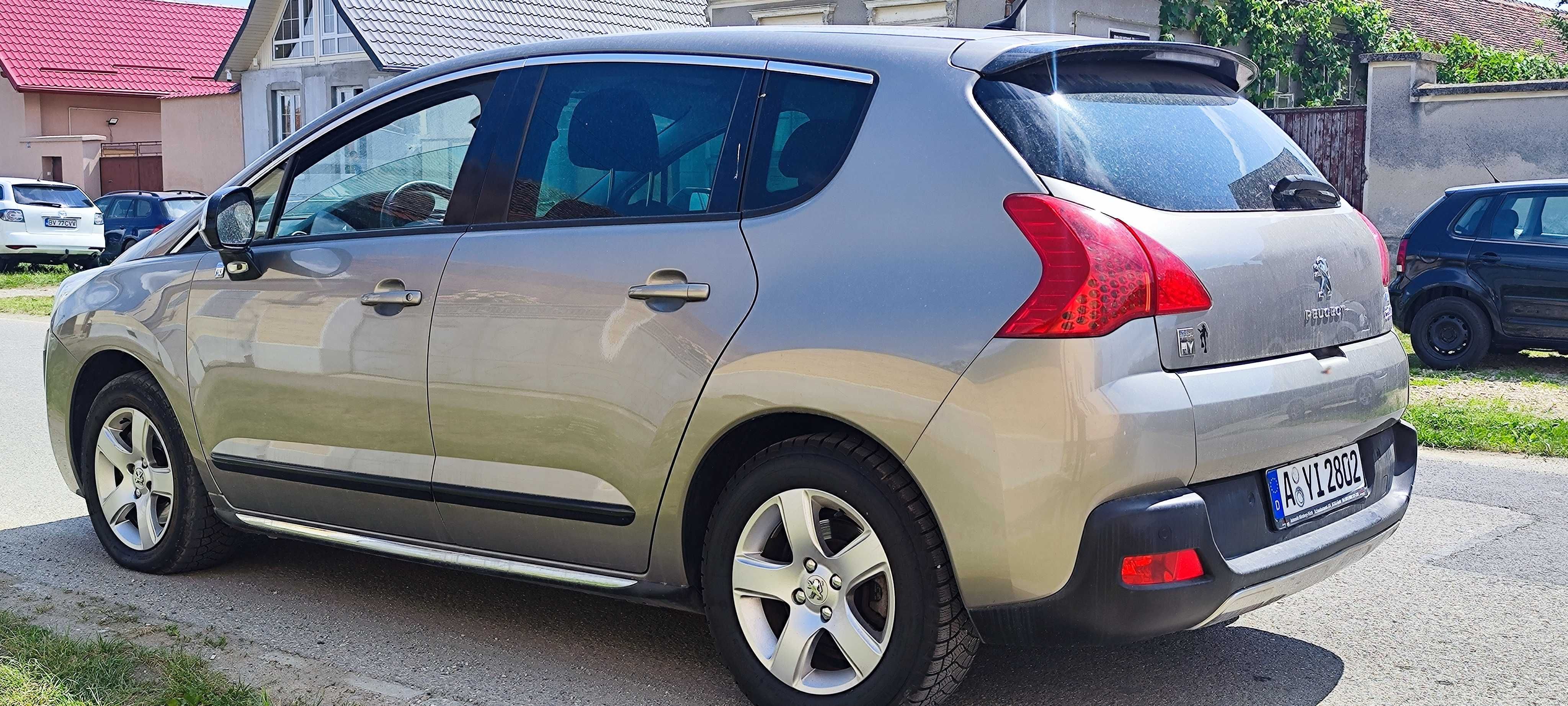 Peugeot 3008 hybrid 4x4 an 2012