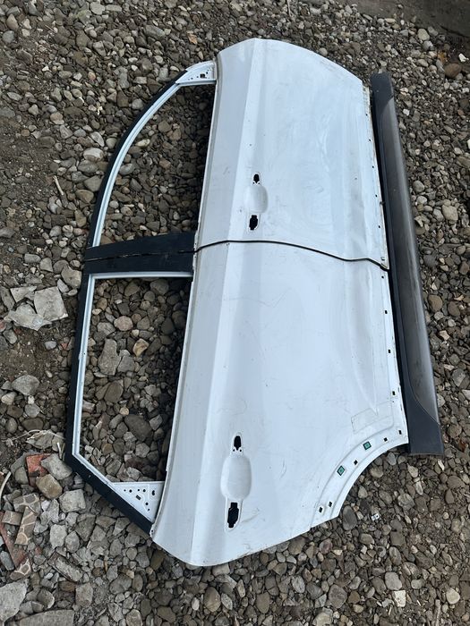 Uși dreapta față spate hyundai tucson.