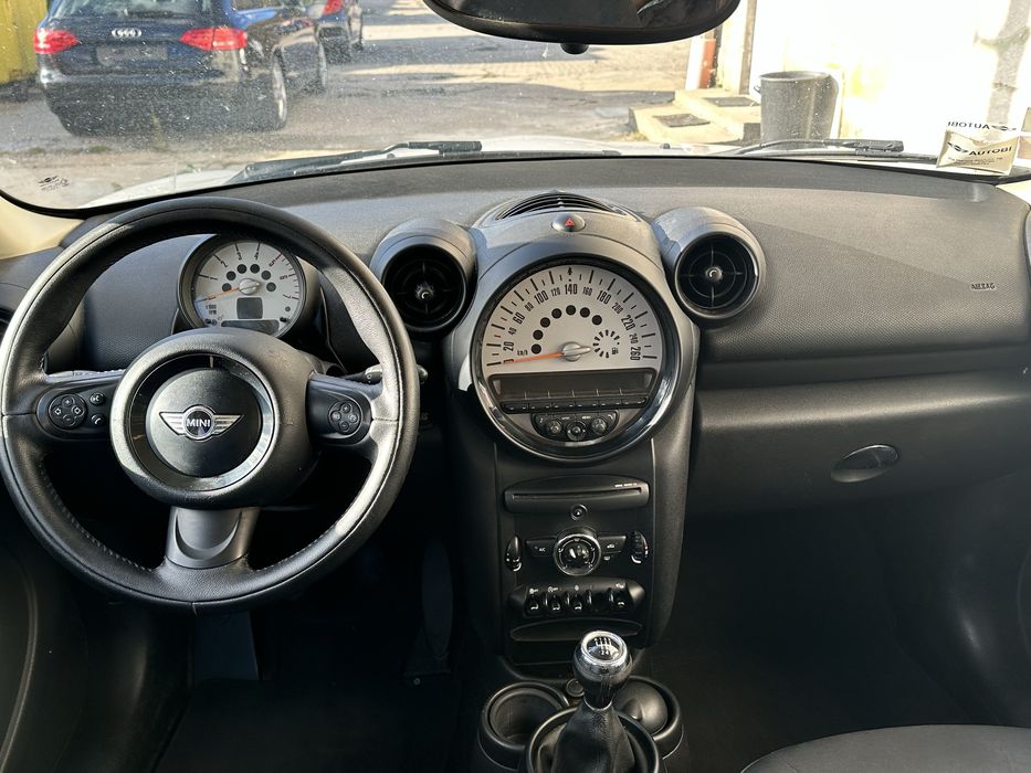 Mini Countyman Cooper D 1,6 diesel DISTRIBUTIE SARITA