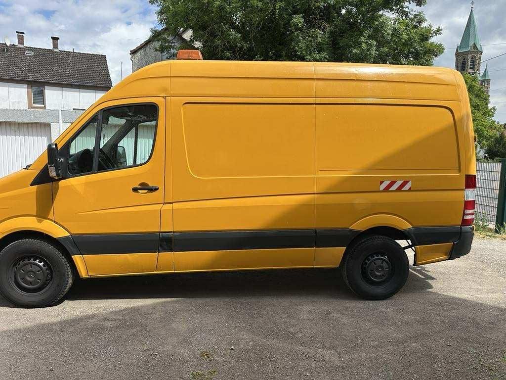 Mercedes sprinter 318