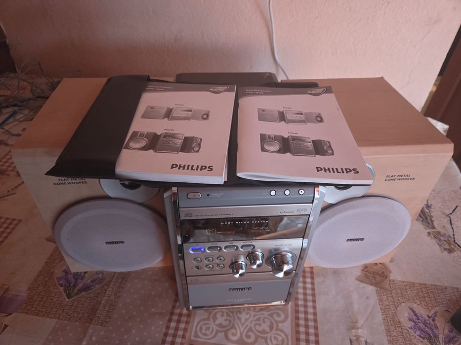Vând sistem audio PHILIPS