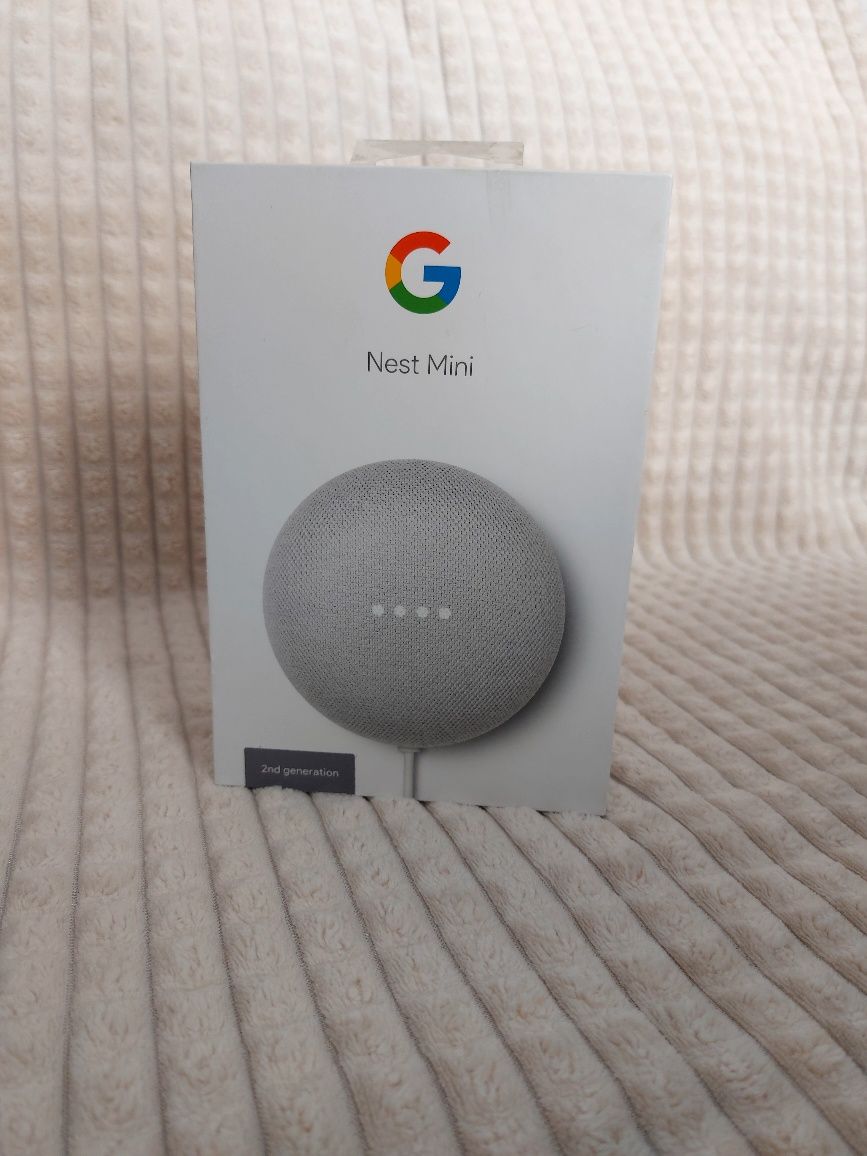 Тонколонка Google nest mini