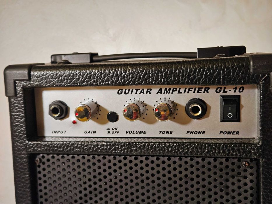 Amplificator Chitara Electrica DG Electronics GL-10, sunet foarte cald