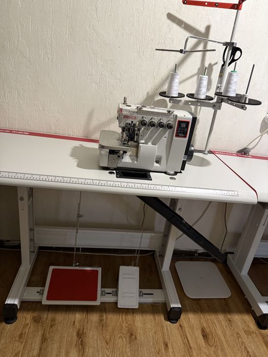 Швейная машинка и оверлок брюс