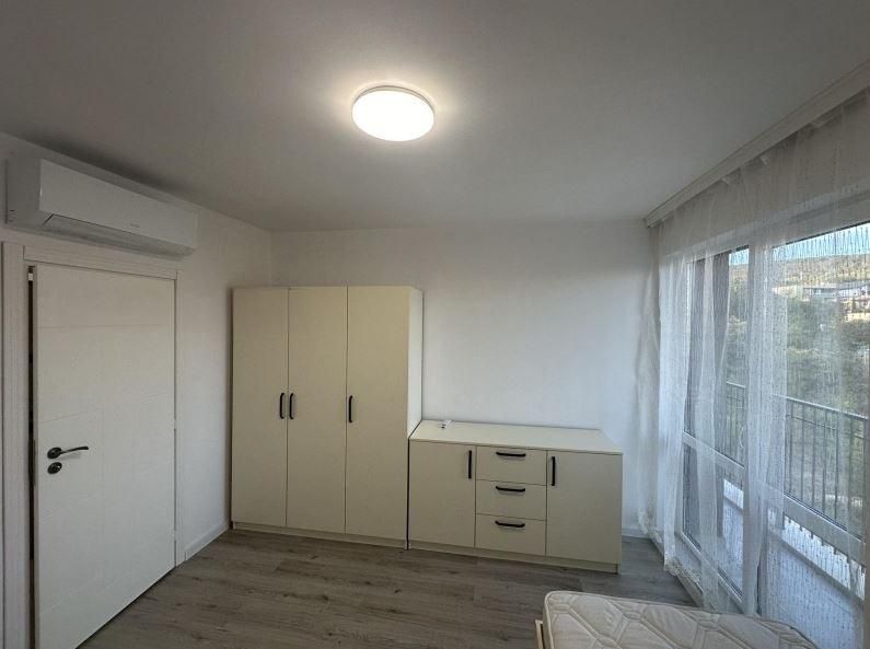 Двустаен апартамент, под наем, кв. Възраждане 4