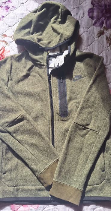 Оригинален nike thechfleece