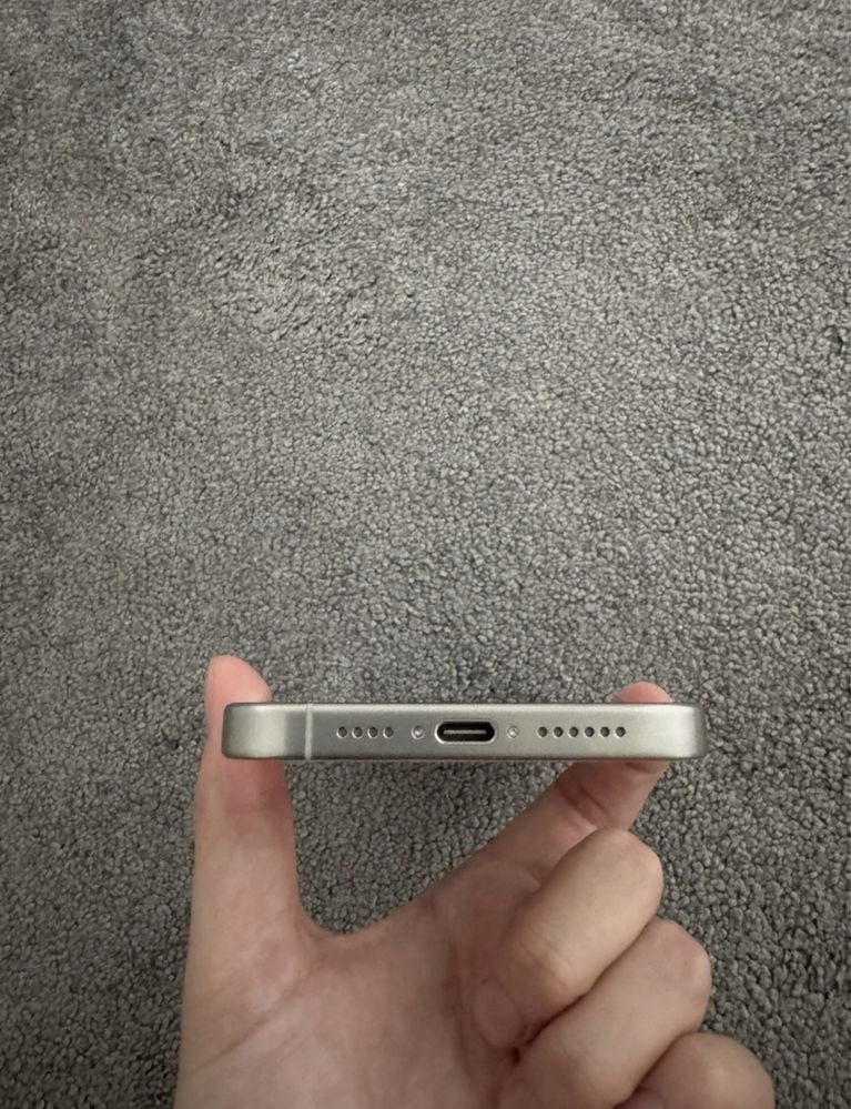 IPhone 15 Pro 256 Gb - White Titanium ПЕРФЕКТЕН