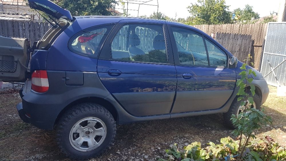 Dezmembrez Renault Scenic RX4 motor 2000 benzina, LICHIDARE STOC !!!