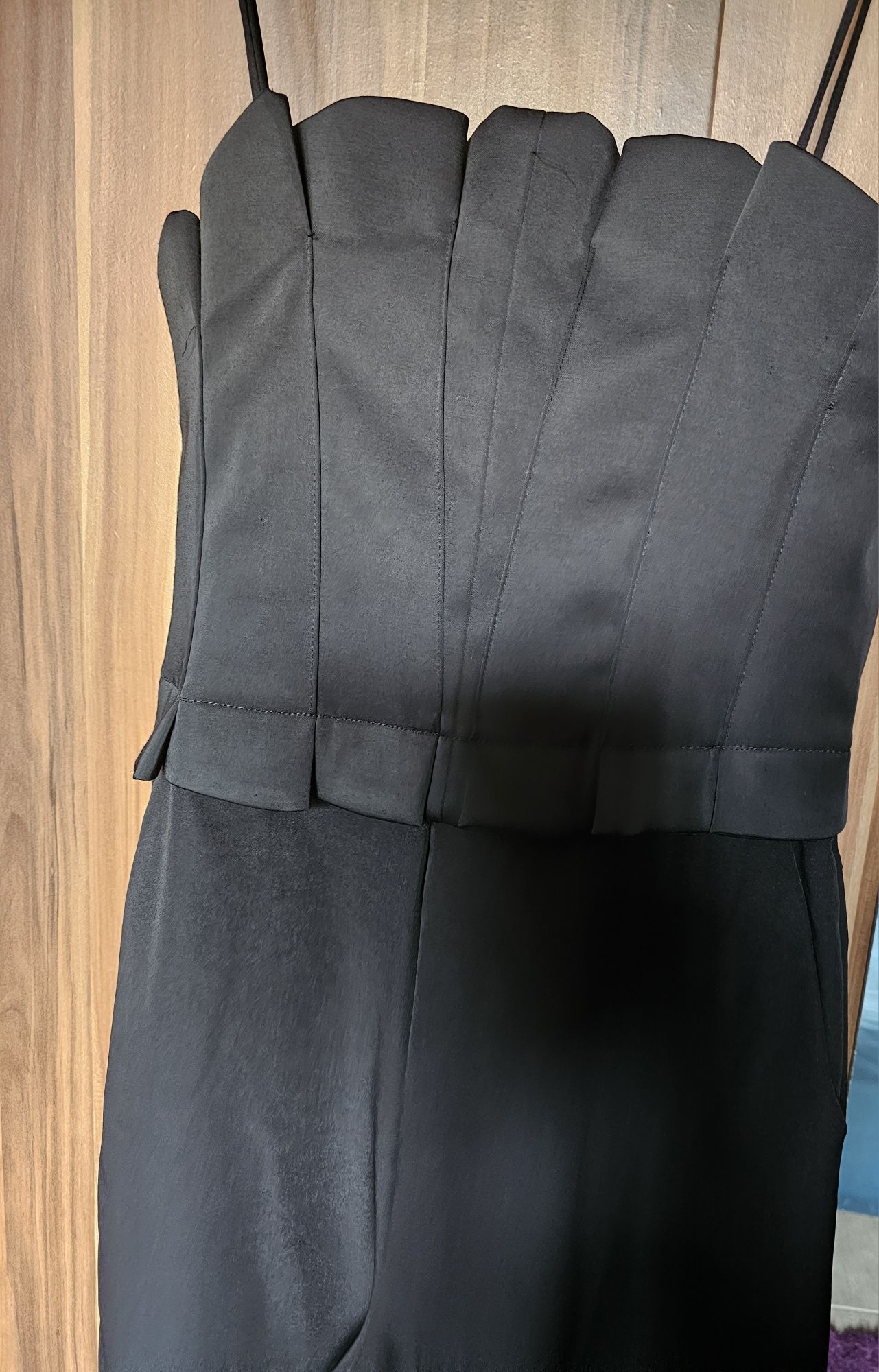 Уникален гащеризон на Zara