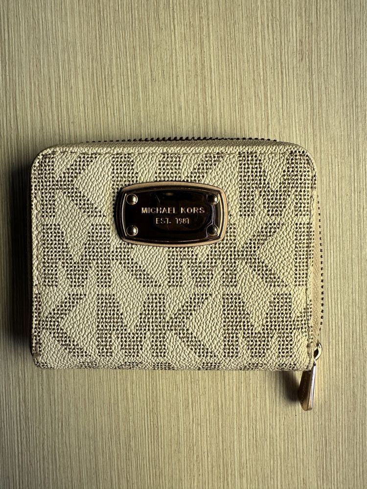 Michael Kors портфейл