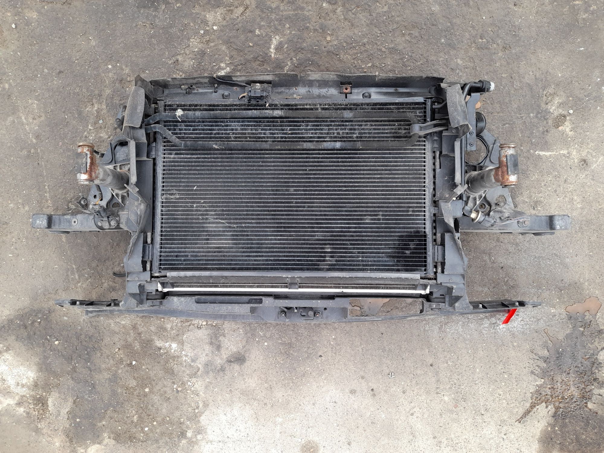 Trager / radiator apa / clima / intercooler Audi A6 C5 2.5tdi