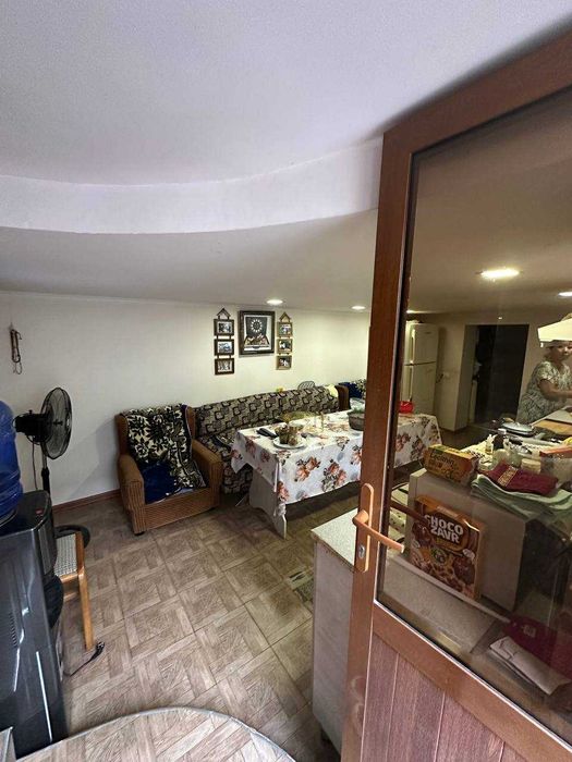 Дом с магазином 4,8 соток, 5 комнат, Узбекистанская