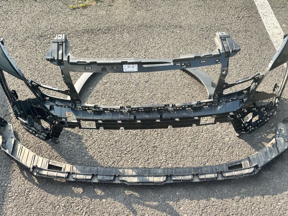 Bara fata Hyundai Tucson 2025 Cypress green