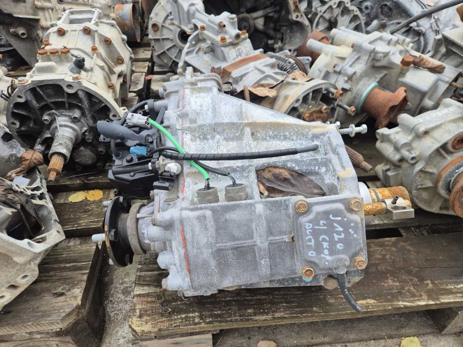 Раздатъчна кутия Тойота J120