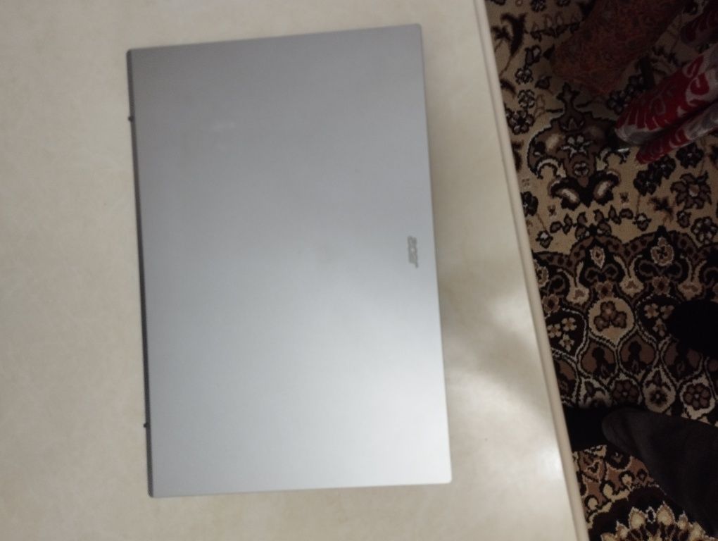 Aser computer ideal icor 7