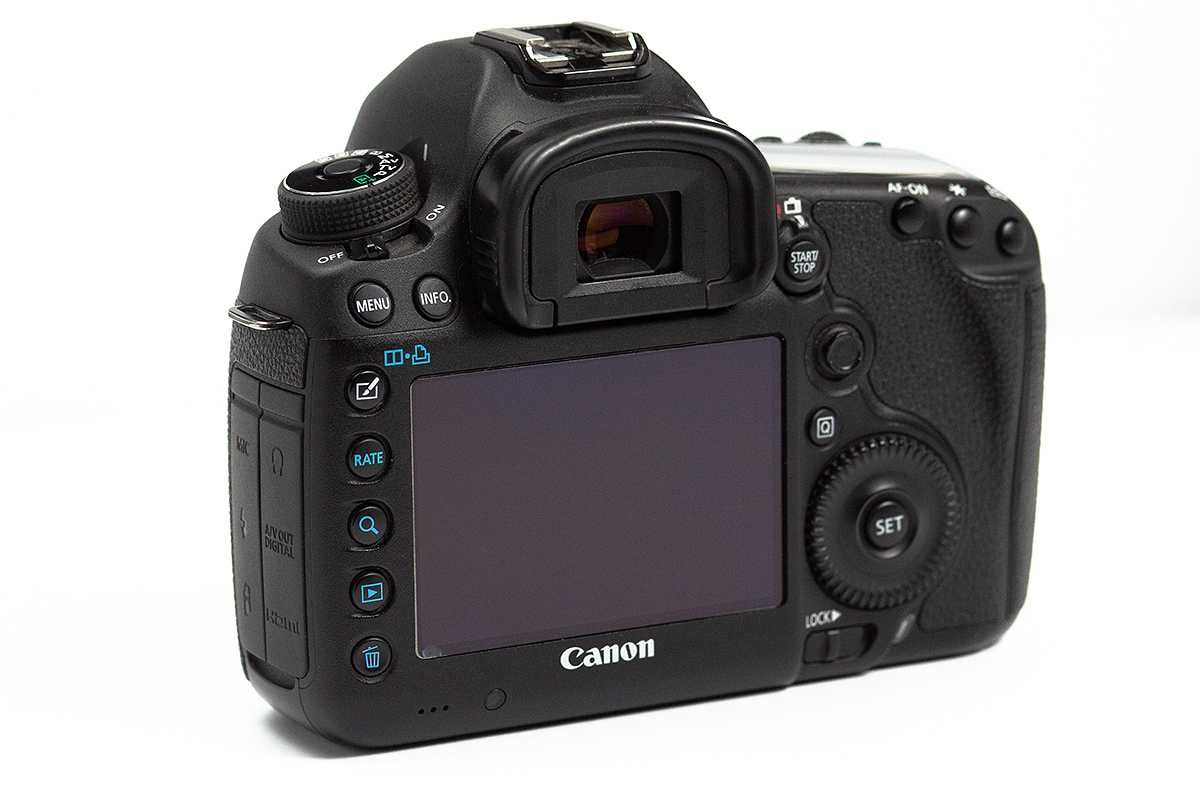 Продавам Canon 5D Mark iii