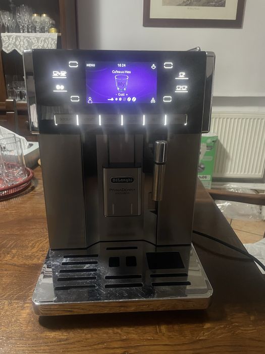 Espressor automat de cafea De’Longhi Prima Dona Exclusiv