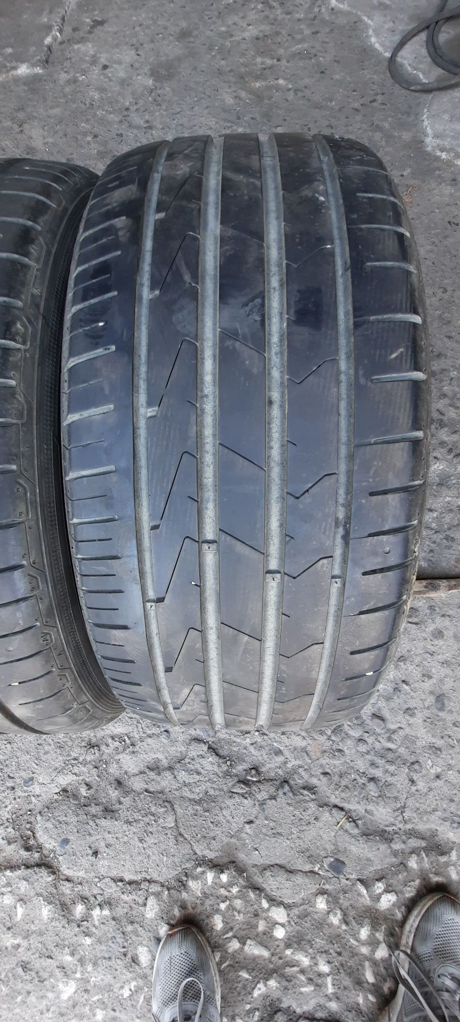 Летни гуми-17цола-235/45-1бр.-85лв."HANKOOK "