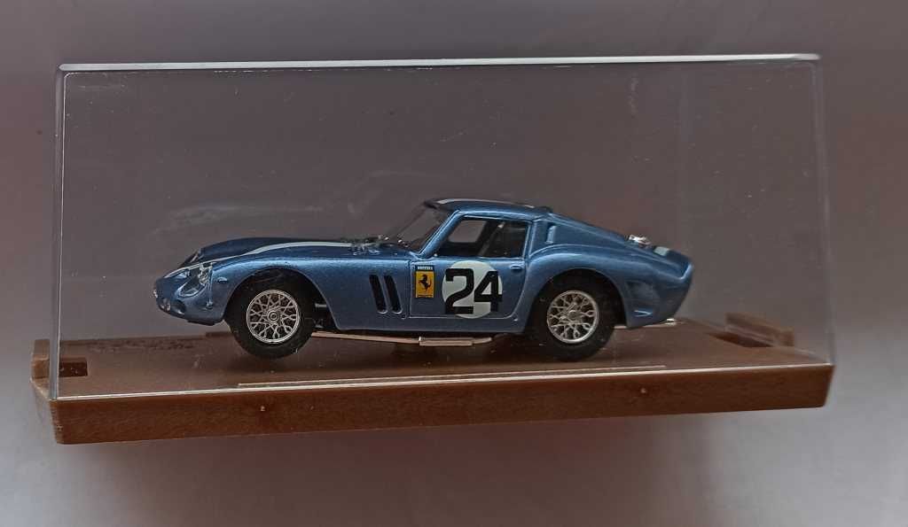 Macheta Ferrari 250 GTO 12h Sebring 1962 - Model BOX 1/43