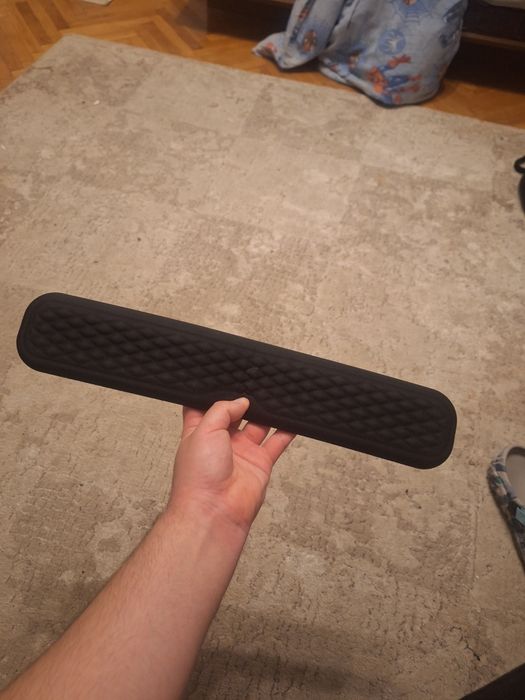 Vand tastatira mechanica + support mouse si tastatura