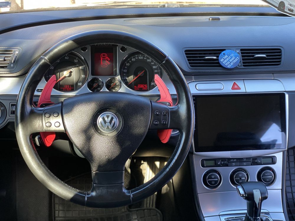 Мултиволан VW Passat b6