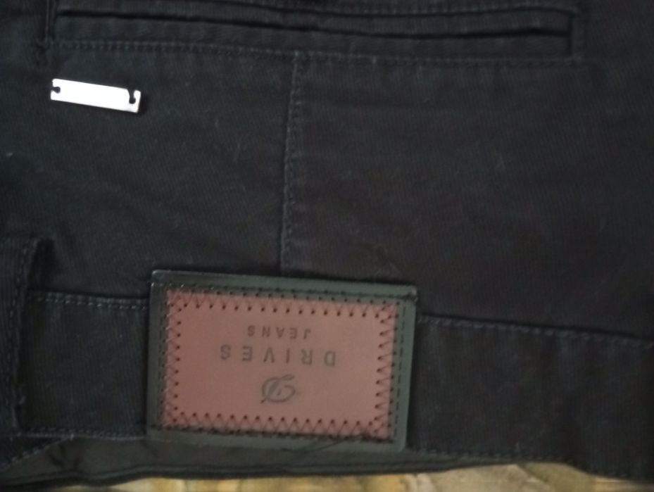 Брюки школьные черные