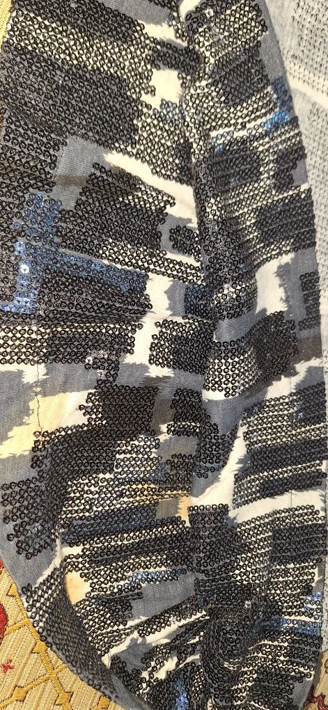 L'Art de River Island! Piesa evenimente!