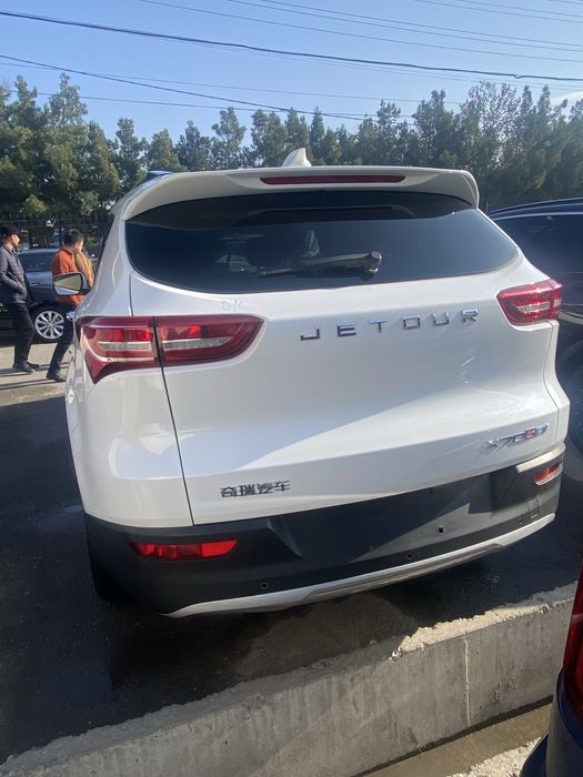 Jetour x70sev elektr yengi moshina