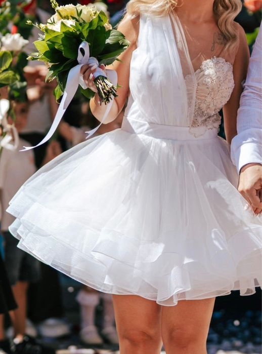 Rochita pentru cununia civila