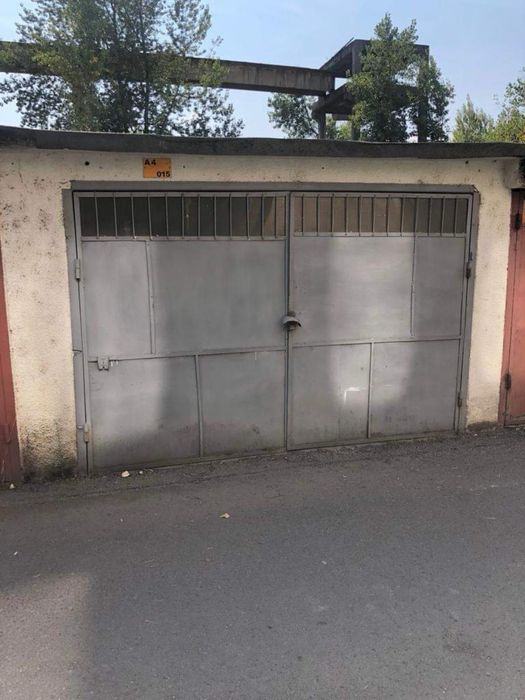 Garaj DE INCHIRIAT, zona Motorului , disponibil de azi