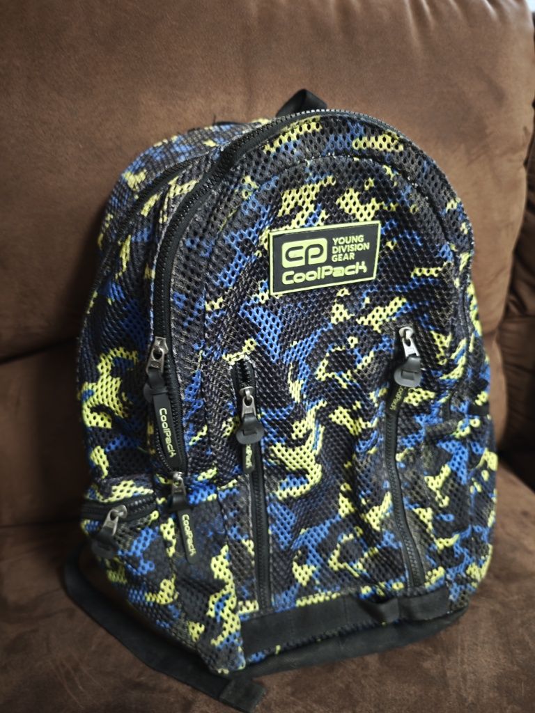Раница CoolPack + несесер в комплект