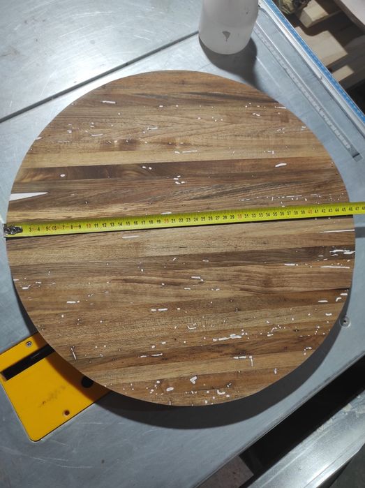 Blat rotund din lemn masiv de nuc