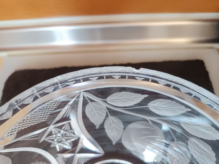 Кристална купа за плодове и кристална захарница