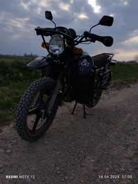 GSX Suzuki GS200